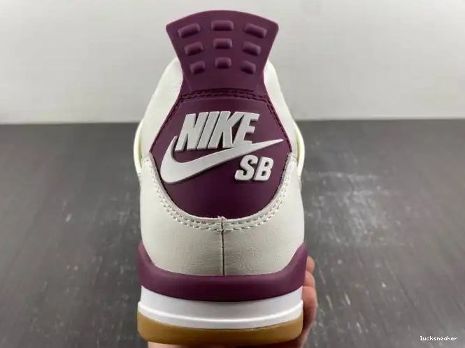 Reps LUCY DR5415-102 x 4 Red SB Sapphire Jordan 0612